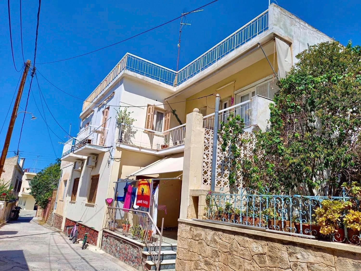 Appartement Vue Sur Mer Soul Family, Egine Aegina Bagian luar foto