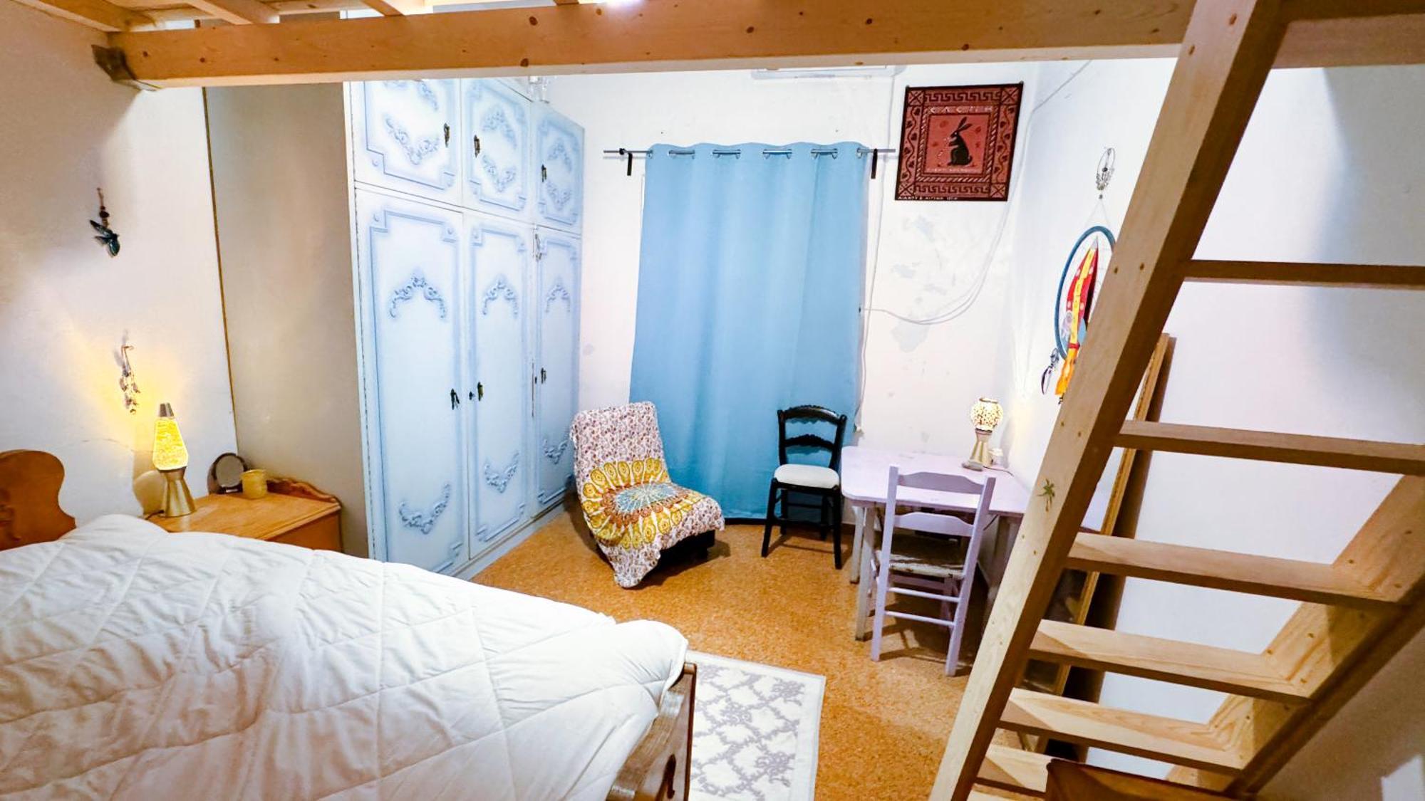 Appartement Vue Sur Mer Soul Family, Egine Aegina Bagian luar foto